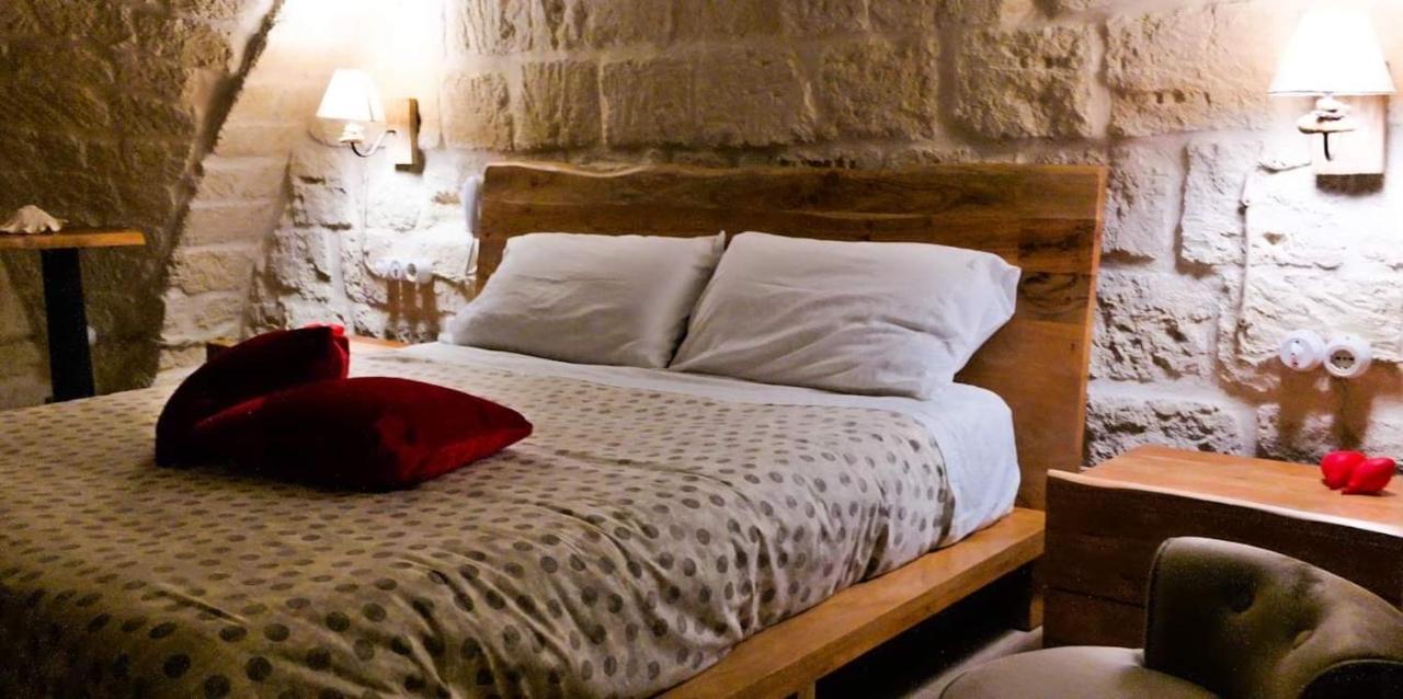 Le Vecchie Mura Suite & Room Manfredonia Exteriör bild