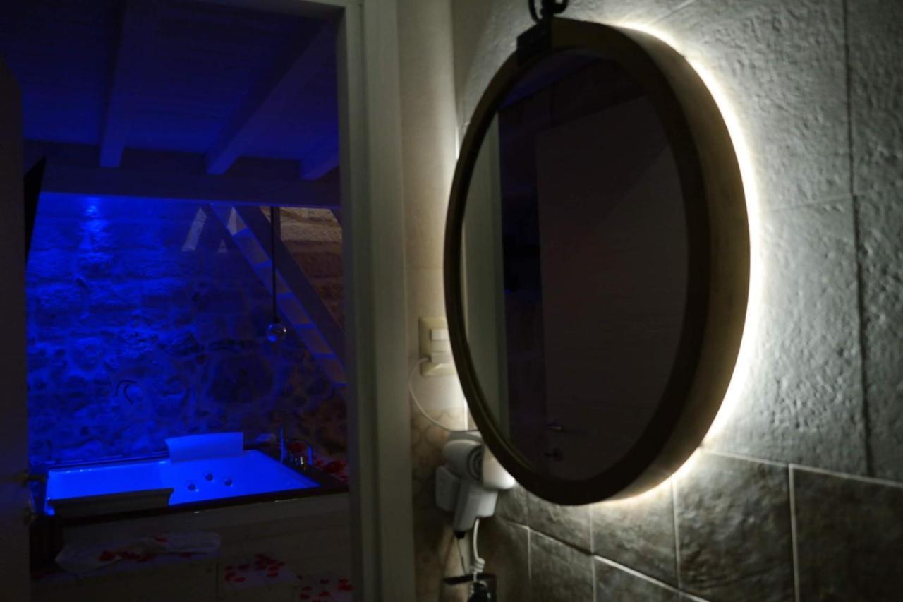 Le Vecchie Mura Suite & Room Manfredonia Exteriör bild